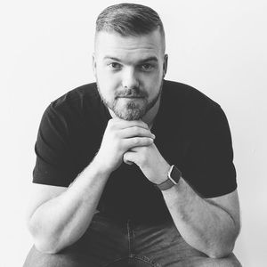 Meet your Posher, Cory